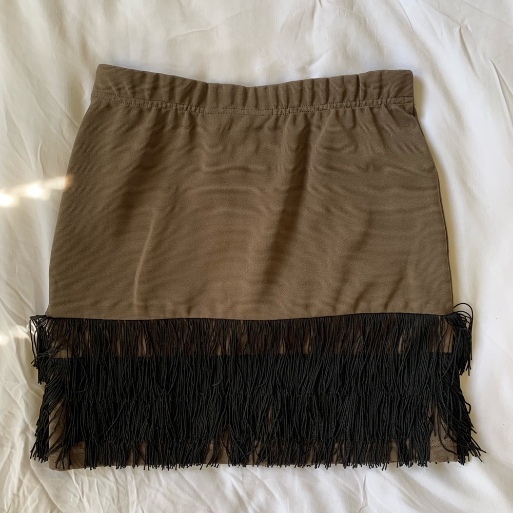 BB Dakota skirt with fringe